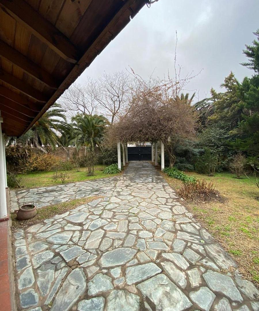 Hermosa Casa Quinta en Monte Grande