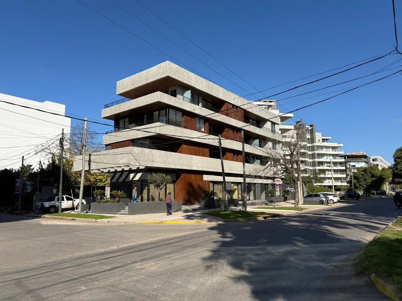Alquiler Local en Canning 4