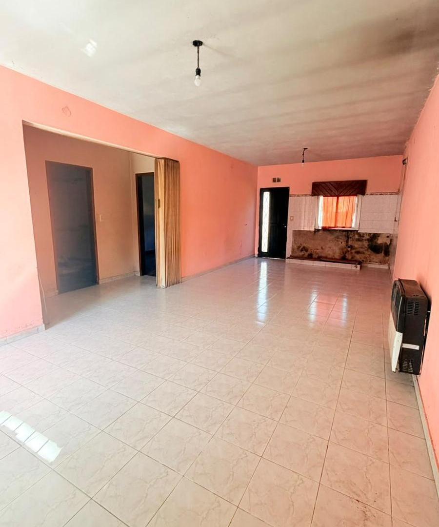 Foto de Casa 3 ambientes. APTA CREDITO. Amplio jardín, imagen 4
