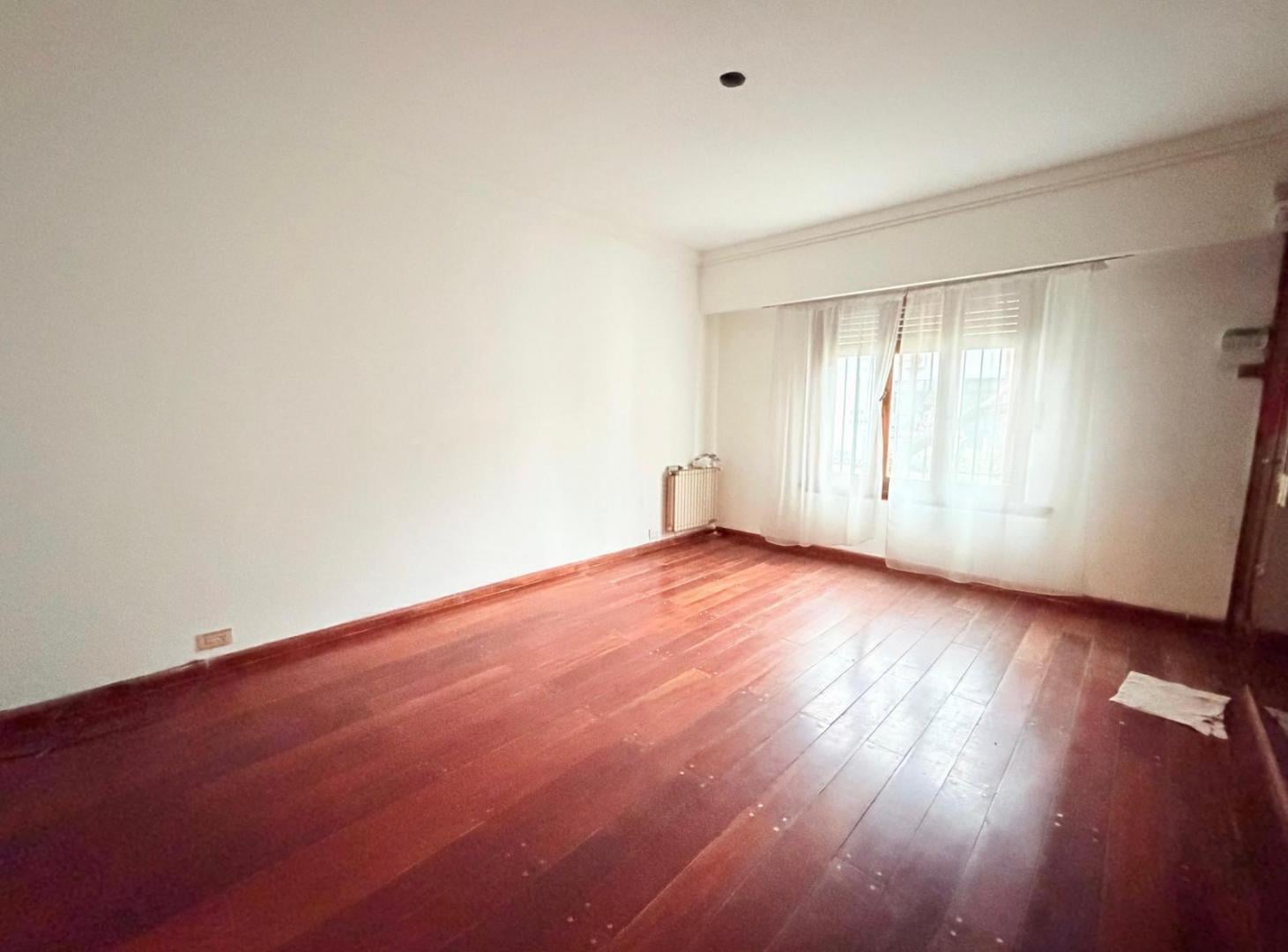 Foto de Venta de hermoso chalet en Monte Grande, imagen 2
