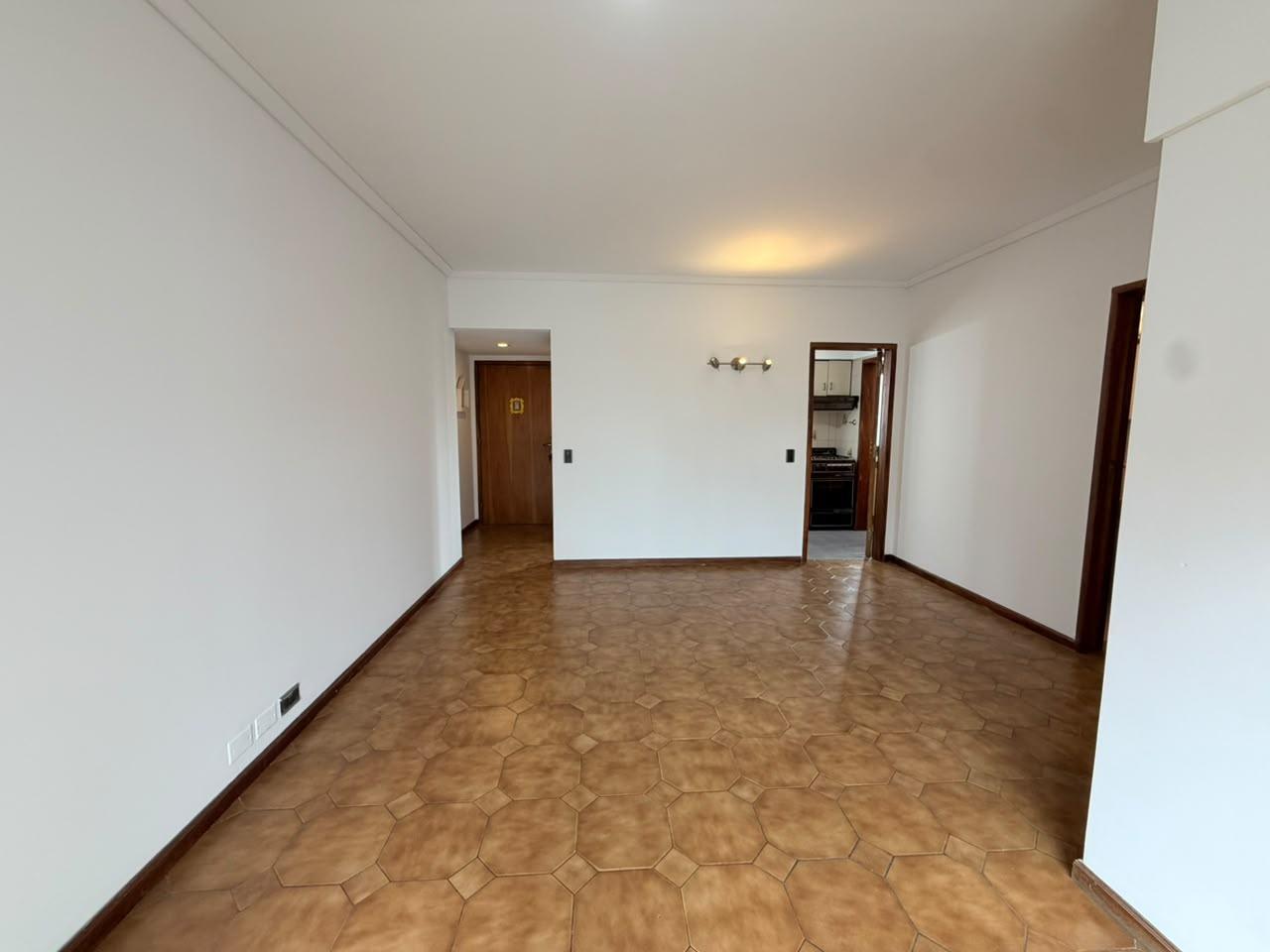 Foto de Departamento a 100m de la estación de Monte Grande., imagen 4