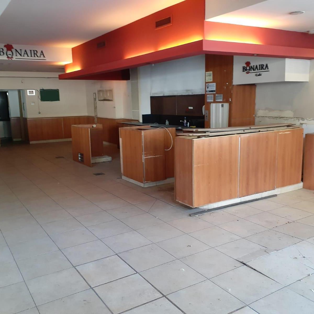 Foto de Local nuevo apto todo rubro excelente en zona bancaria excelente, imagen 4