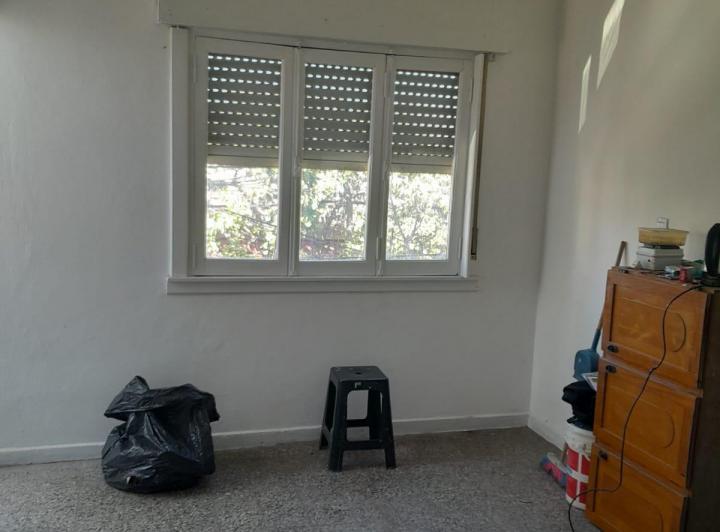 DEPARTAMENTO DE 2 AMBIENTES EN CENTRO DE CARAPACHAY 3