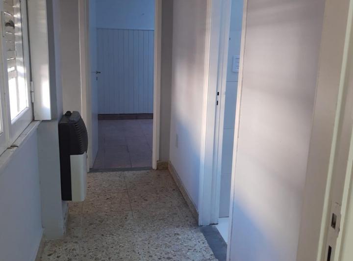 MUY BUEN DEPARTAMENTO DE 3 AMBIENTES  4