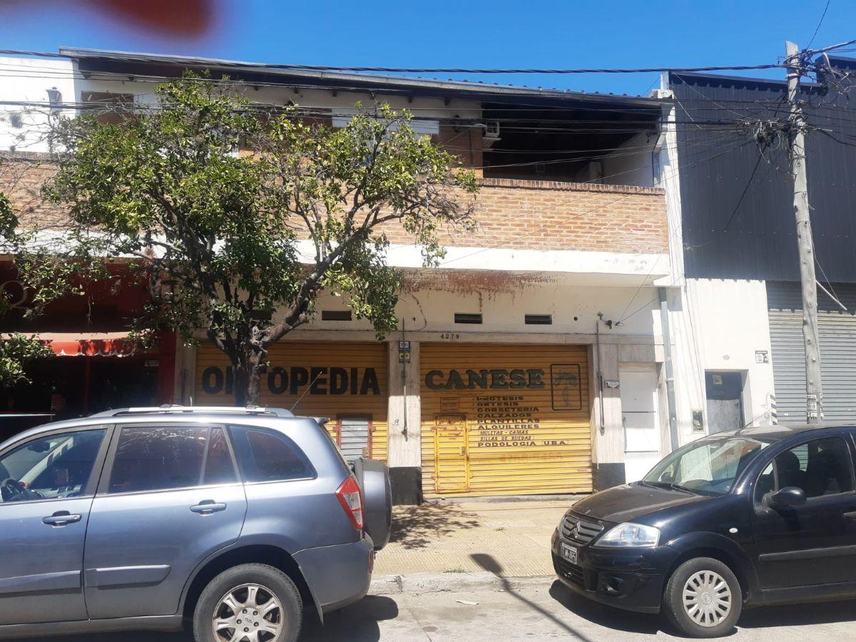 AMPLIO LOCAL CON TALLER Y VIVIENDA