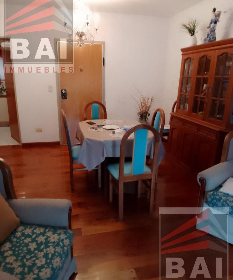 Foto de Departamento en venta | 4 ambientes con balcón y cochera | Caballito |, imagen 2