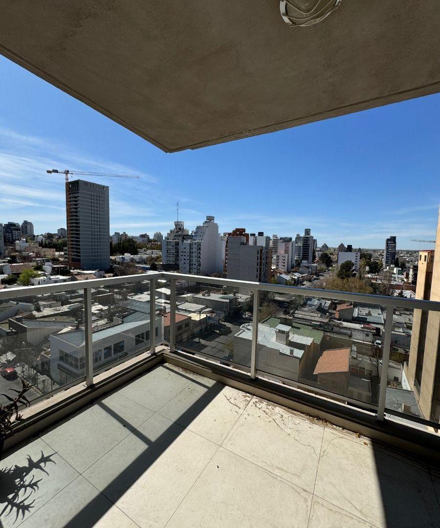 Foto de En alquiler depto 2 dormitorios c/ cochera . Santa Fe 376 Nqn, imagen 3