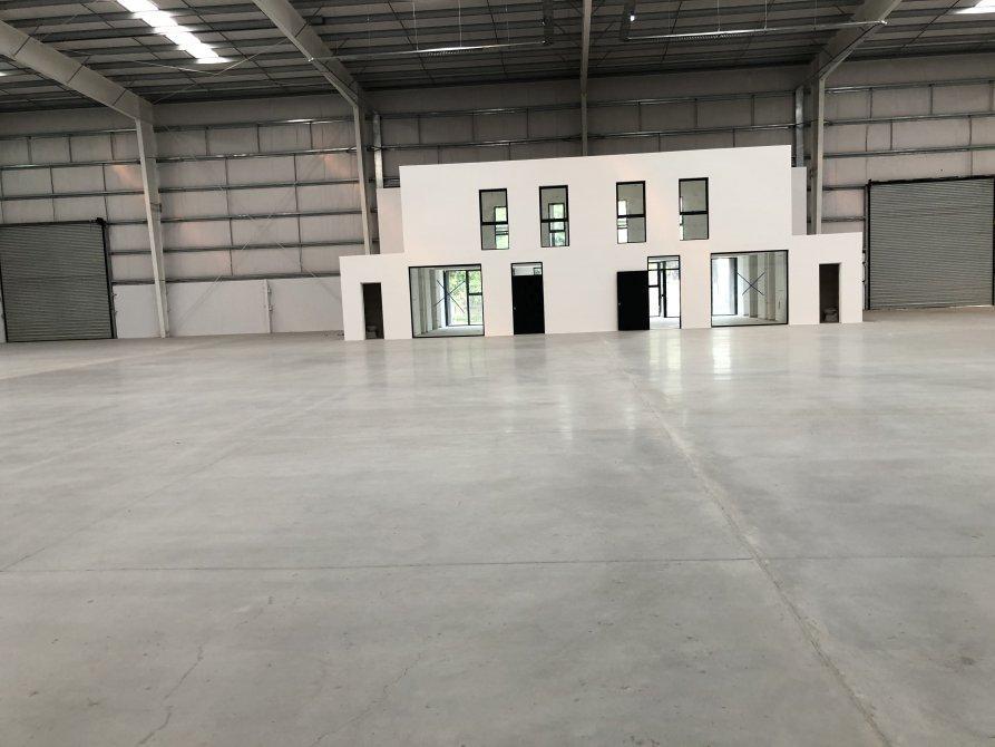 Foto de NAVE INDUSTRIAL EN VENTA. CENTRO DEL PARQUE INDUSTRIAL., imagen 3
