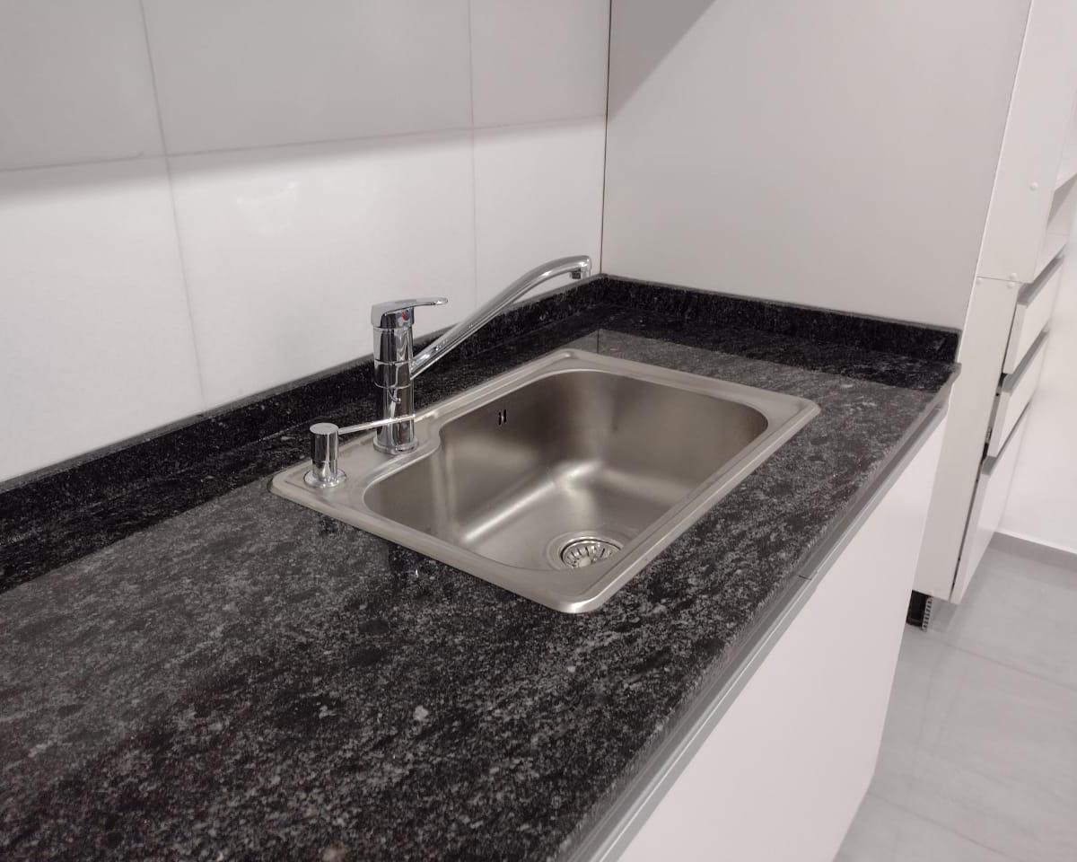 EXCELENTE DEPARTAMENTO DE DOS AMBIENTES A ESTRENAR SIN EXPENSAS