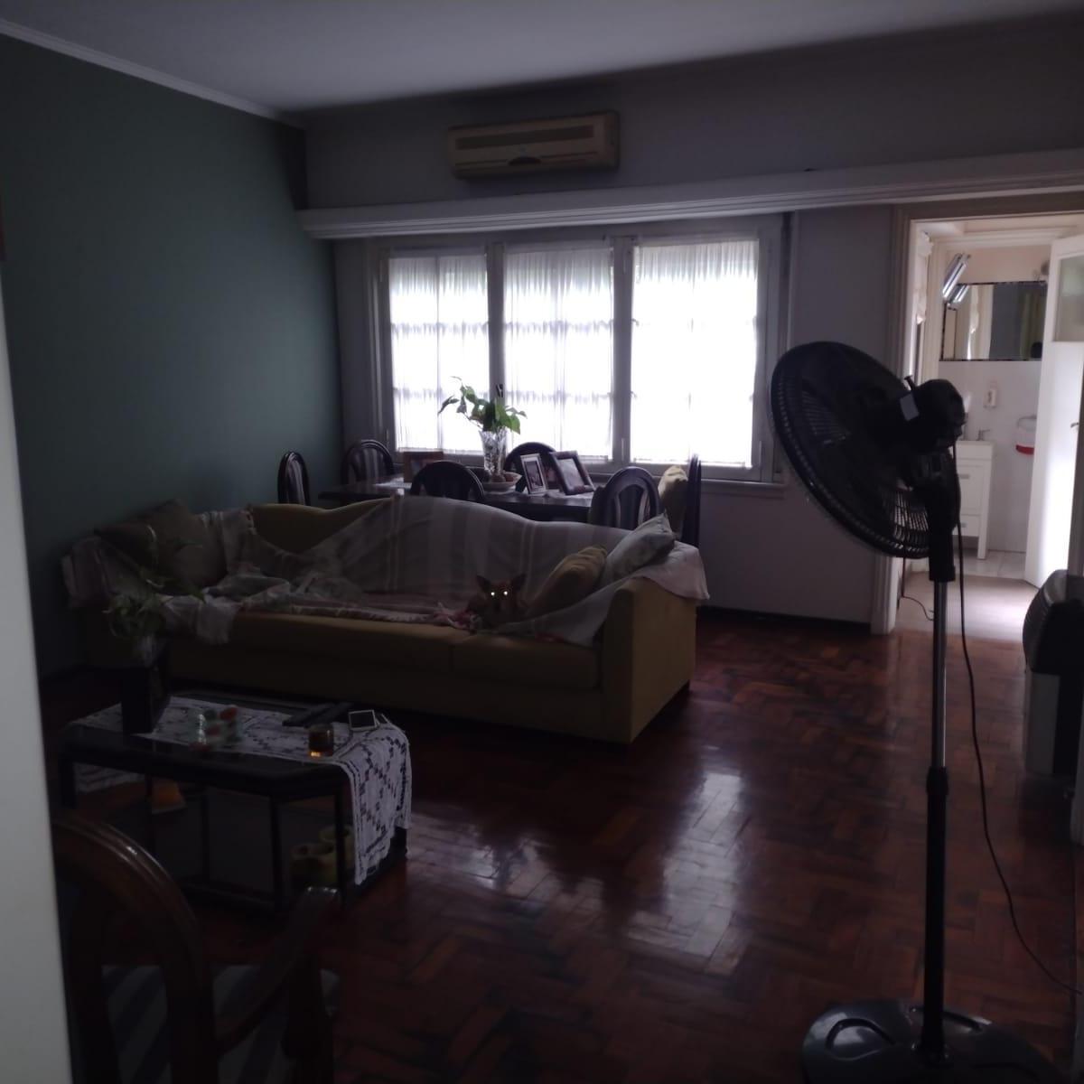 Foto de EXCELENTE DEPARTAMENTO DE TRES DORMITORIOS CON TRES PATIOS!, imagen 3