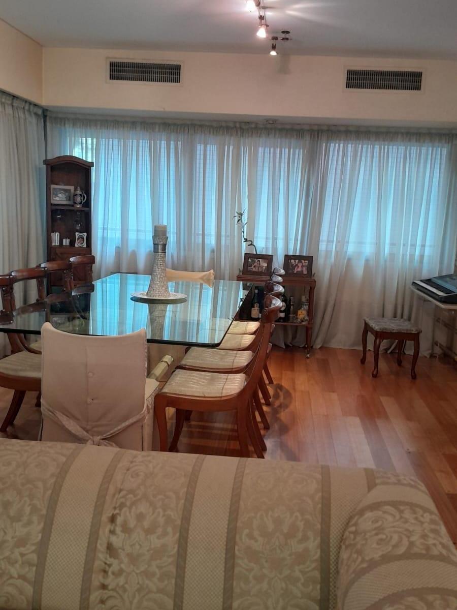 Excelente Piso. Edificio Categoria. 3 Dorm 2 Coch Dep. Serv. 2