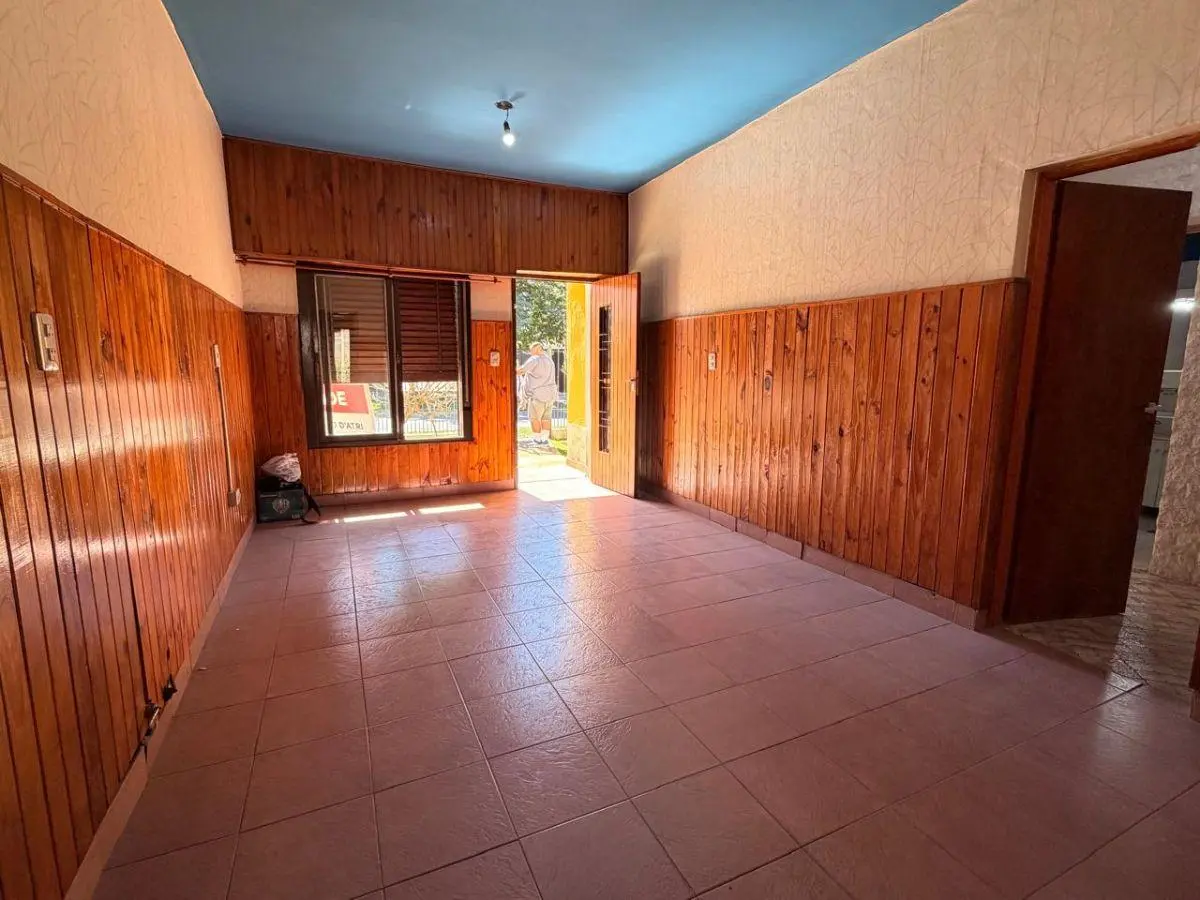 EXCELENTE CASA DE 3 AMBIENTES 3