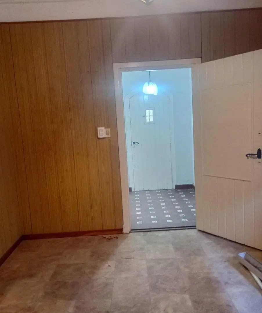 AMPLIA CASA MÁS DEPARTAMENTO CON FONDO Y PILETA. EXCELENTE ZONA. APTO VARIOS USOS 3
