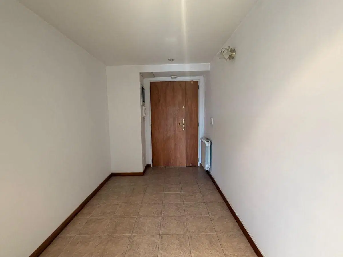 DEPARTAMENTO DE 3 AMBIENTES A PASOS DEL CENTRO COMERCIAL 3