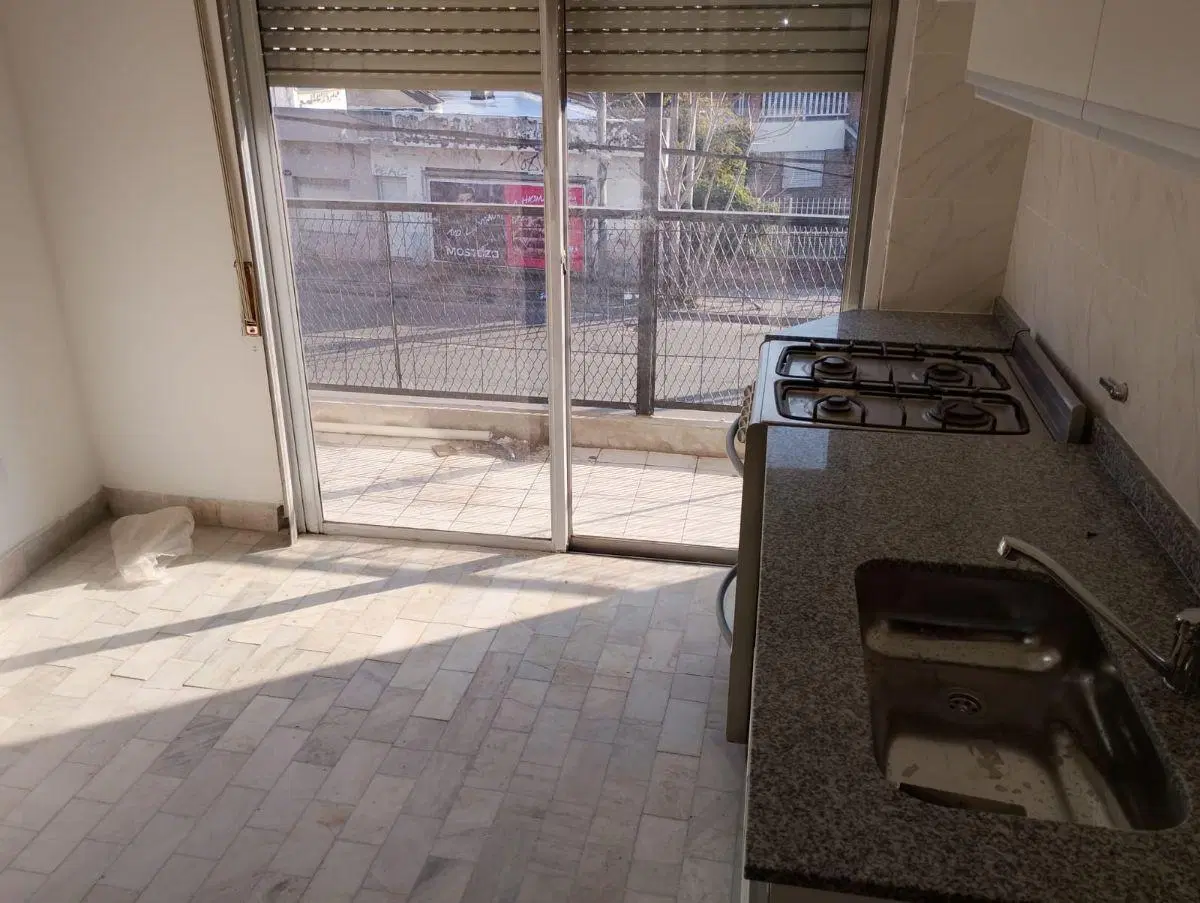 DEPARTAMENTO DOS AMBIENTES RECICLADO A NUEVO 8