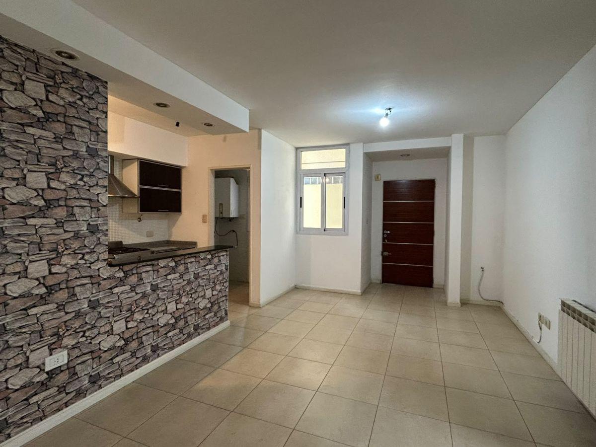 Foto de Hermoso Dos Ambientes C/cochera En Excelente Ubicación, imagen 2