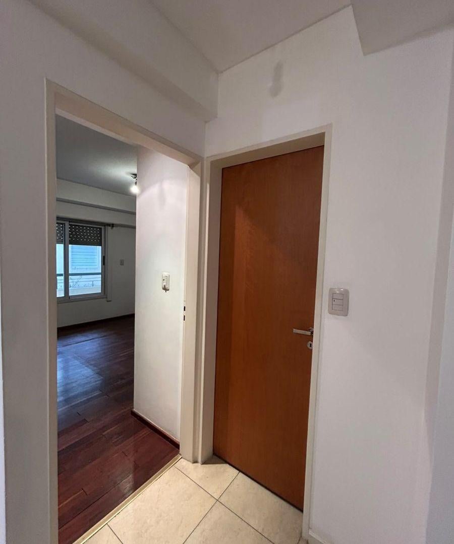 Foto de Hermoso Dos Ambientes C/cochera En Excelente Ubicación, imagen 4