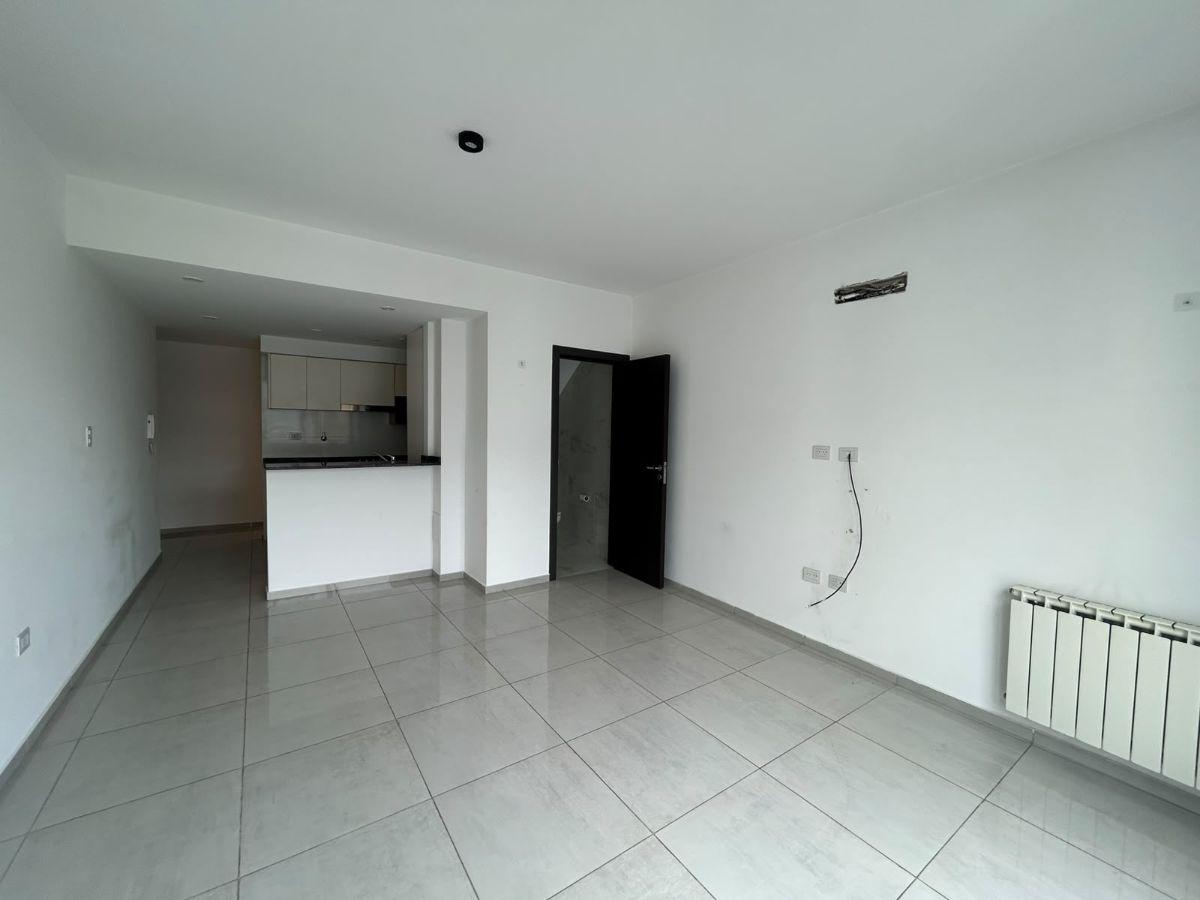 Foto de Dos Ambientes Tipo Duplex Céntrico Con Cochera En Edificio De Categoría, imagen 5