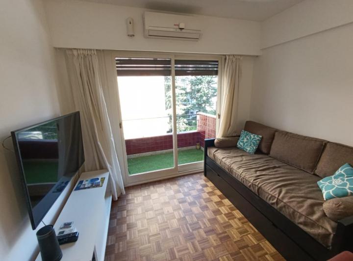 Foto de Departamento en Alquiler temporario Julian Alvarez 2300, imagen 2