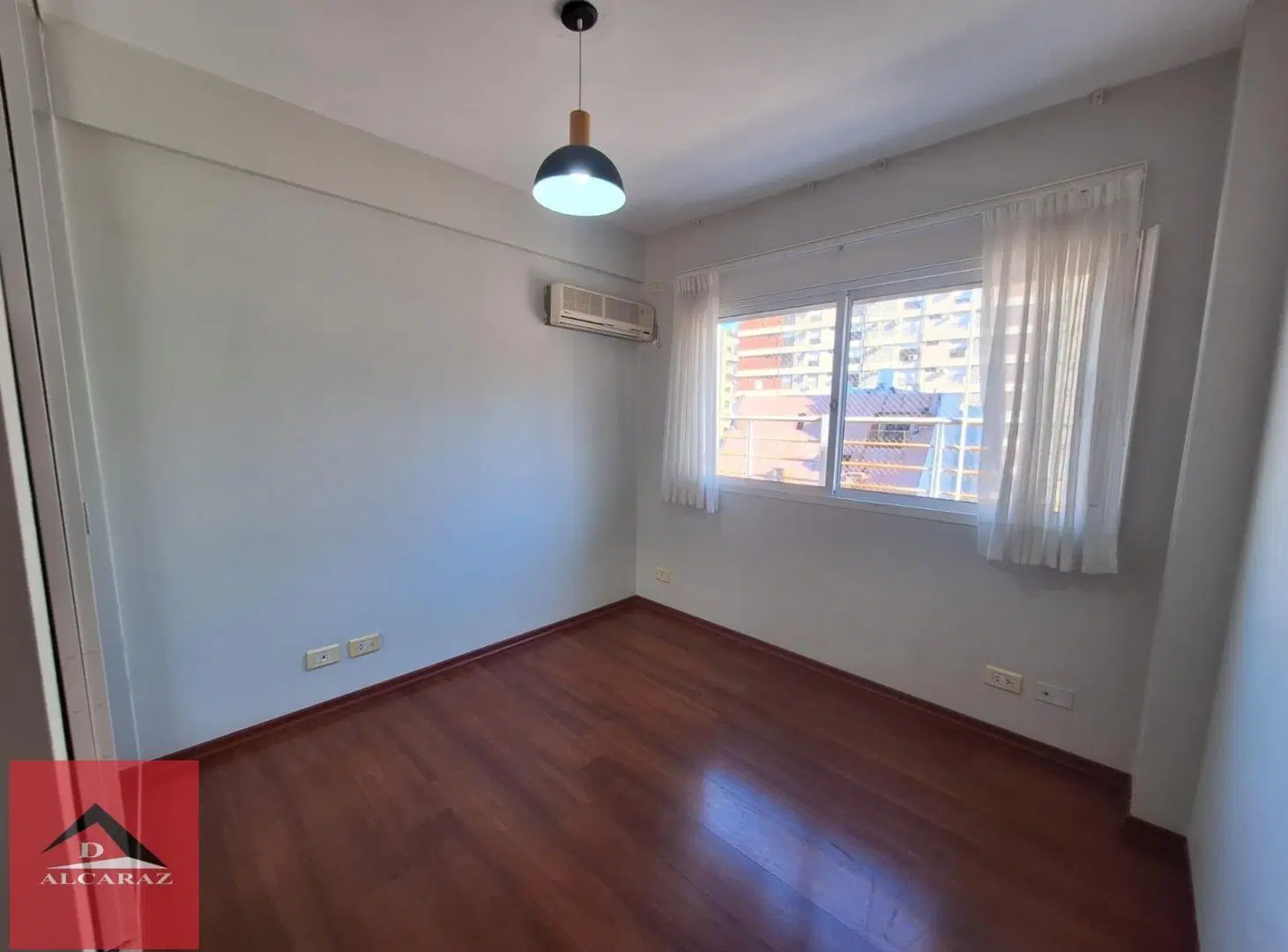 Pacheco al 2400 4
