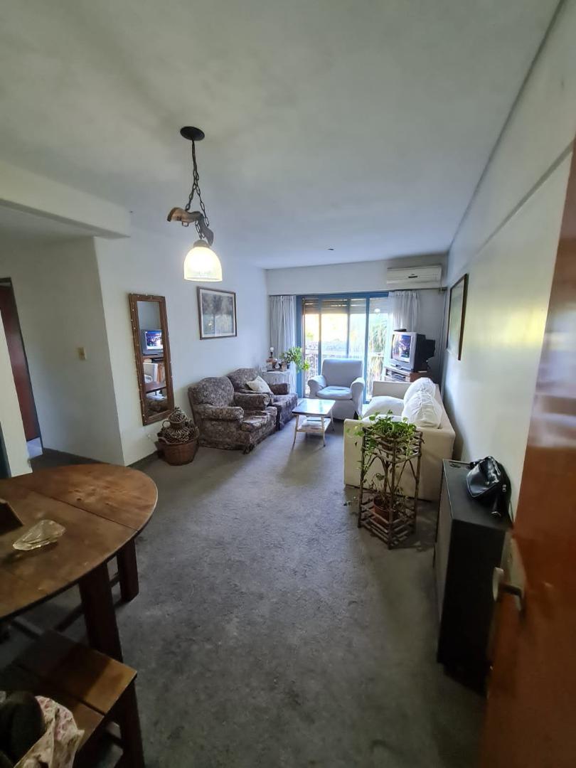Departamento 3 amb en muy buena zona
