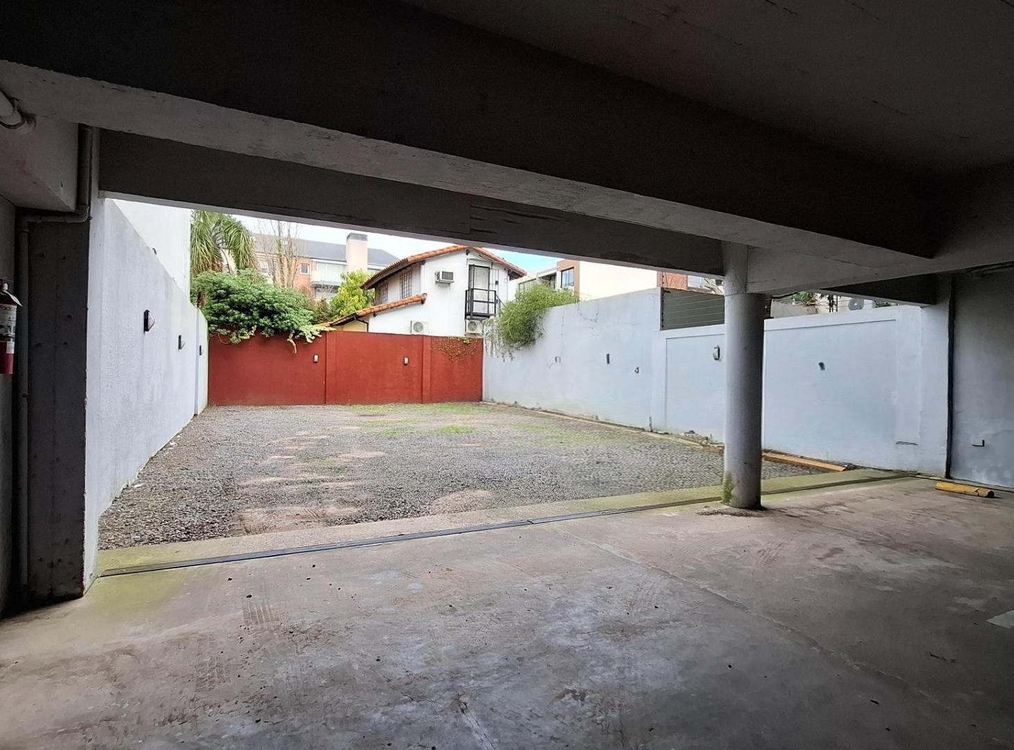 Foto de Cochera descubierta en venta – San Isidro--, imagen 4