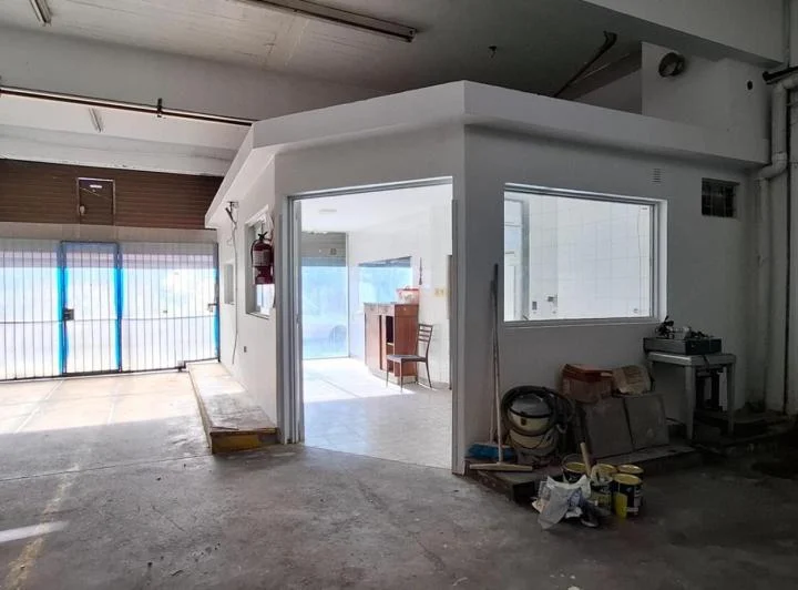 Alquiler Comercial – Munro – 500 m² aprox. 1