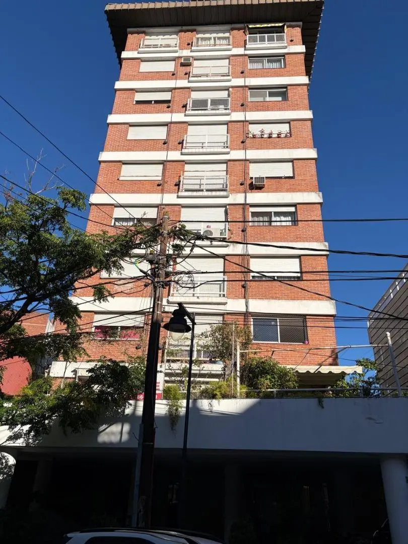 Excel dpto 3amb c/coc Vista al rio Expensas incluidas 1