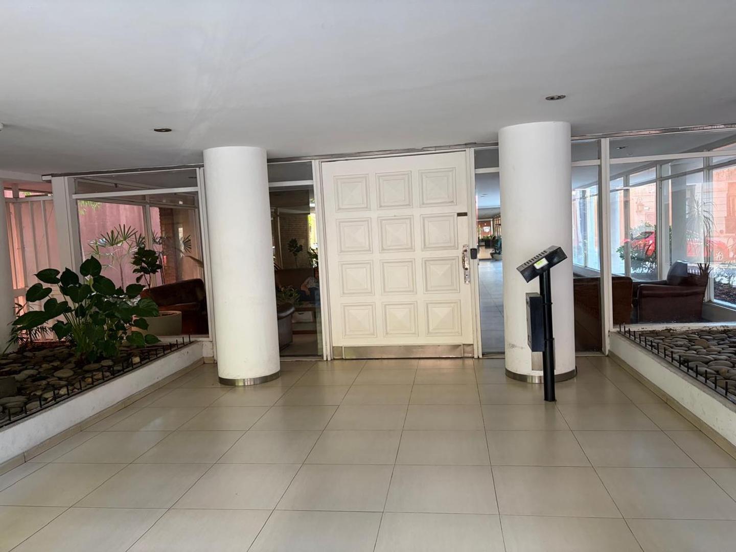 Excel dpto 3amb c/coc Vista al rio Expensas incluidas