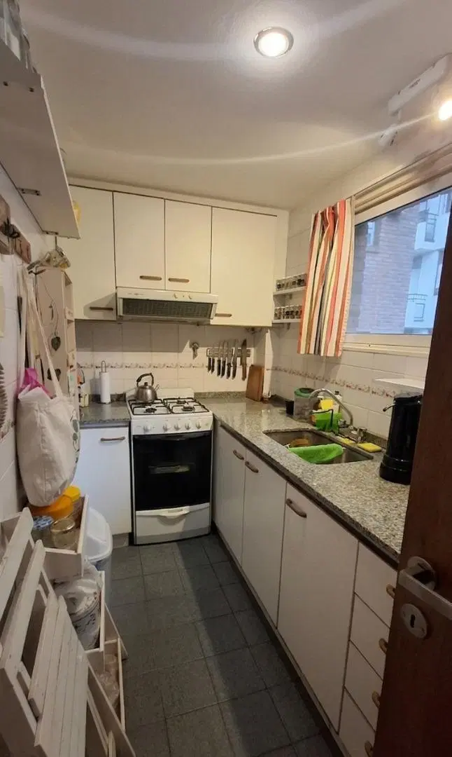 Departamento 2 ambientes al Frente-Balcón-Apto profesional 4