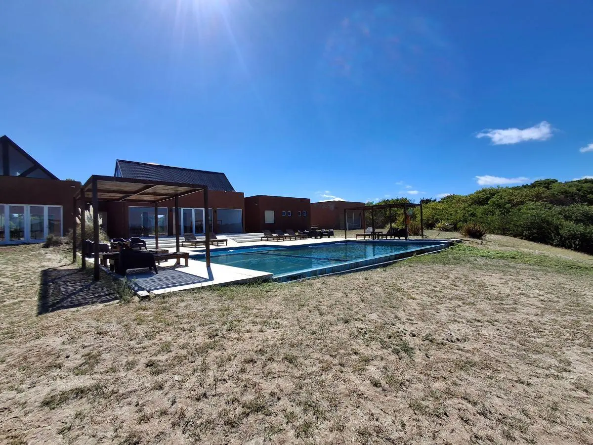 LOTE A LA VENTA EN BARRIO PUNTA MEDANOS REF : 95 5