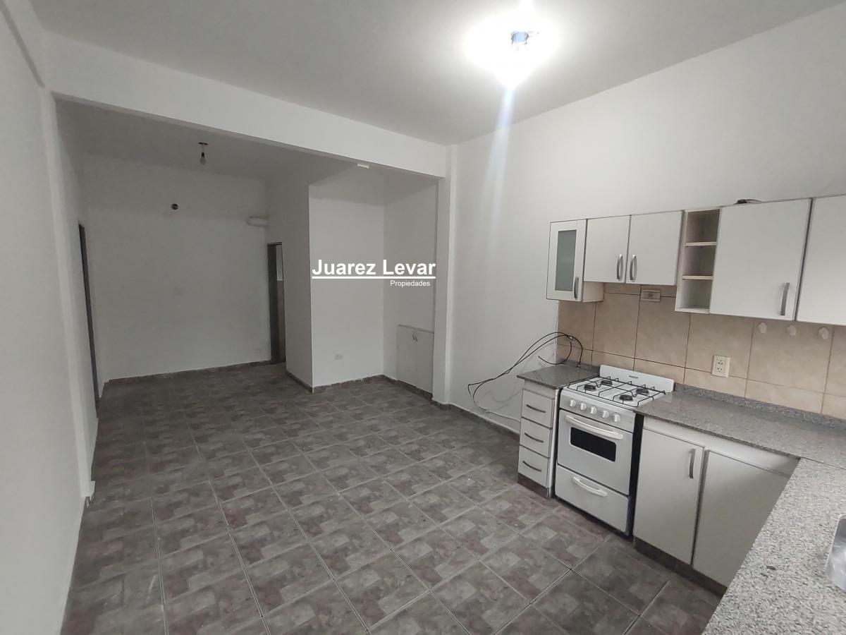 Departamento 3 Ambientes, en Pb. 4