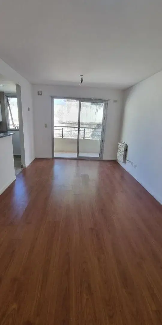 Departamento de 2 Ambientes con Balcón 2