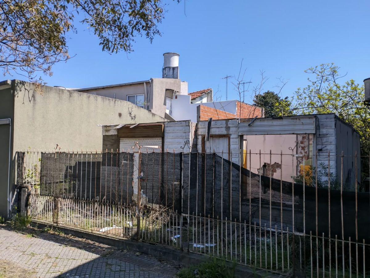 Foto de Terreno de 161 m² en venta en Banfield, imagen 2