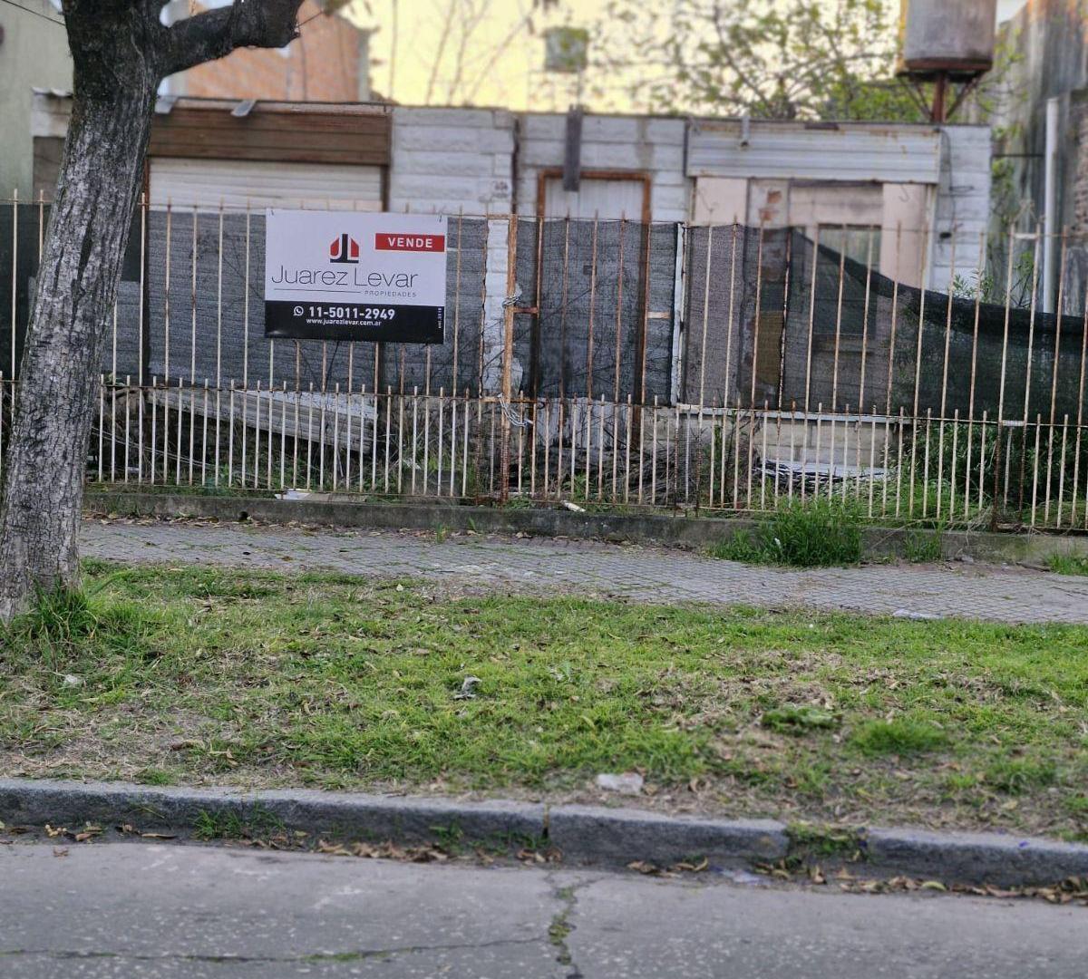 Foto de Terreno de 161 m² en venta en Banfield, imagen 1
