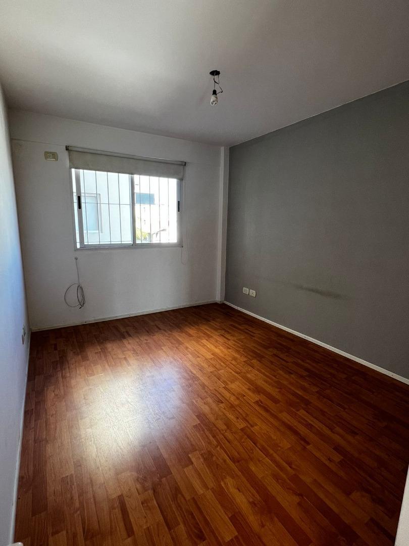 Foto de DEPARTAMENTO DOS AMBIENTES AL FRENTE EN VENTA, imagen 3