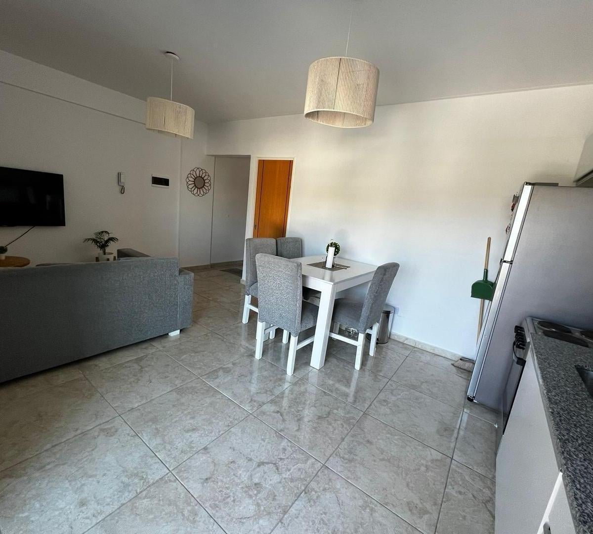 Foto de DEPARTAMENTO 2 AMBIENTES EN VENTA MORON CENTRO, imagen 4