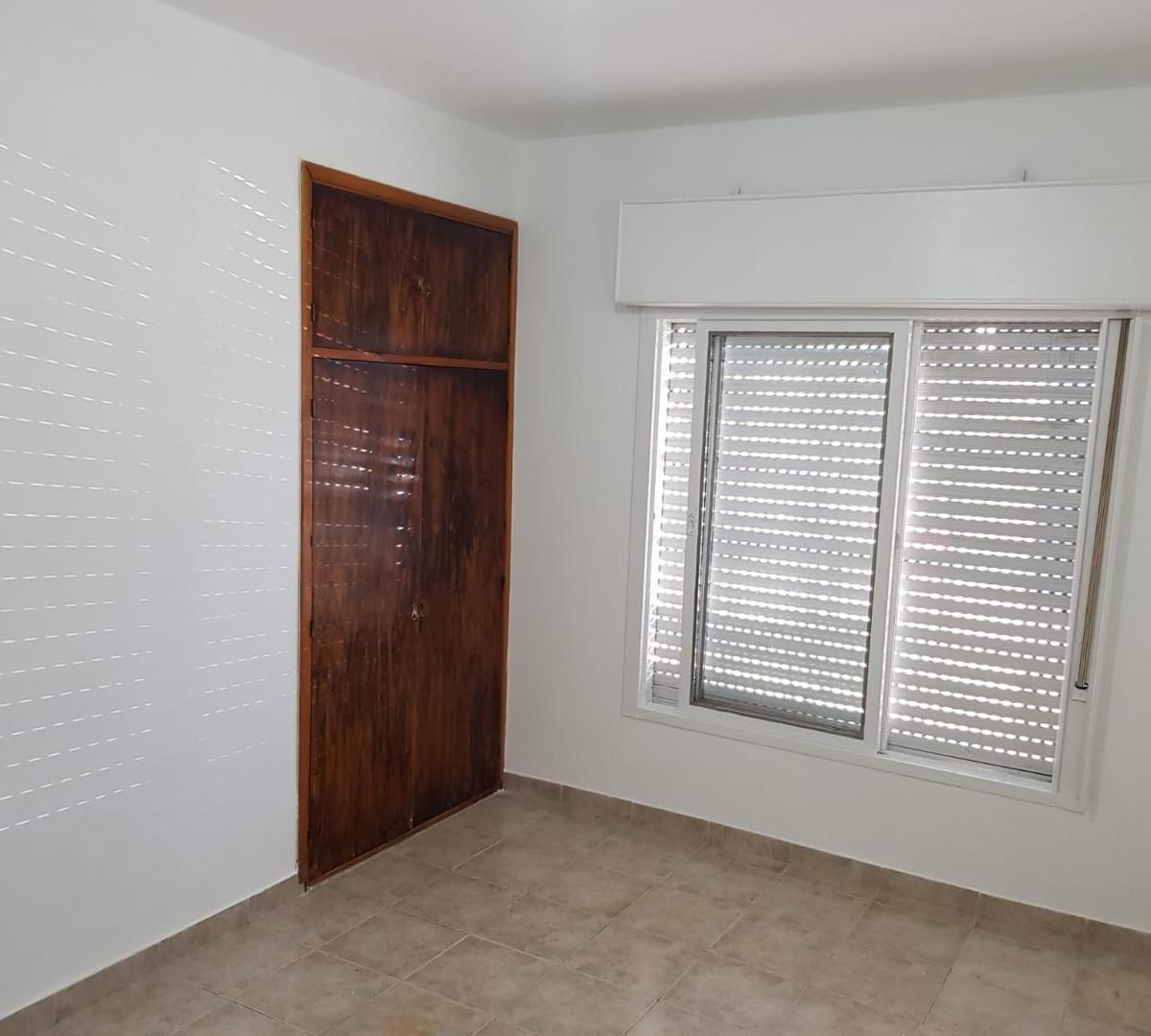 Foto de PH DOS AMBIENTES CON PATIO EN PLANTA BAJA, imagen 2