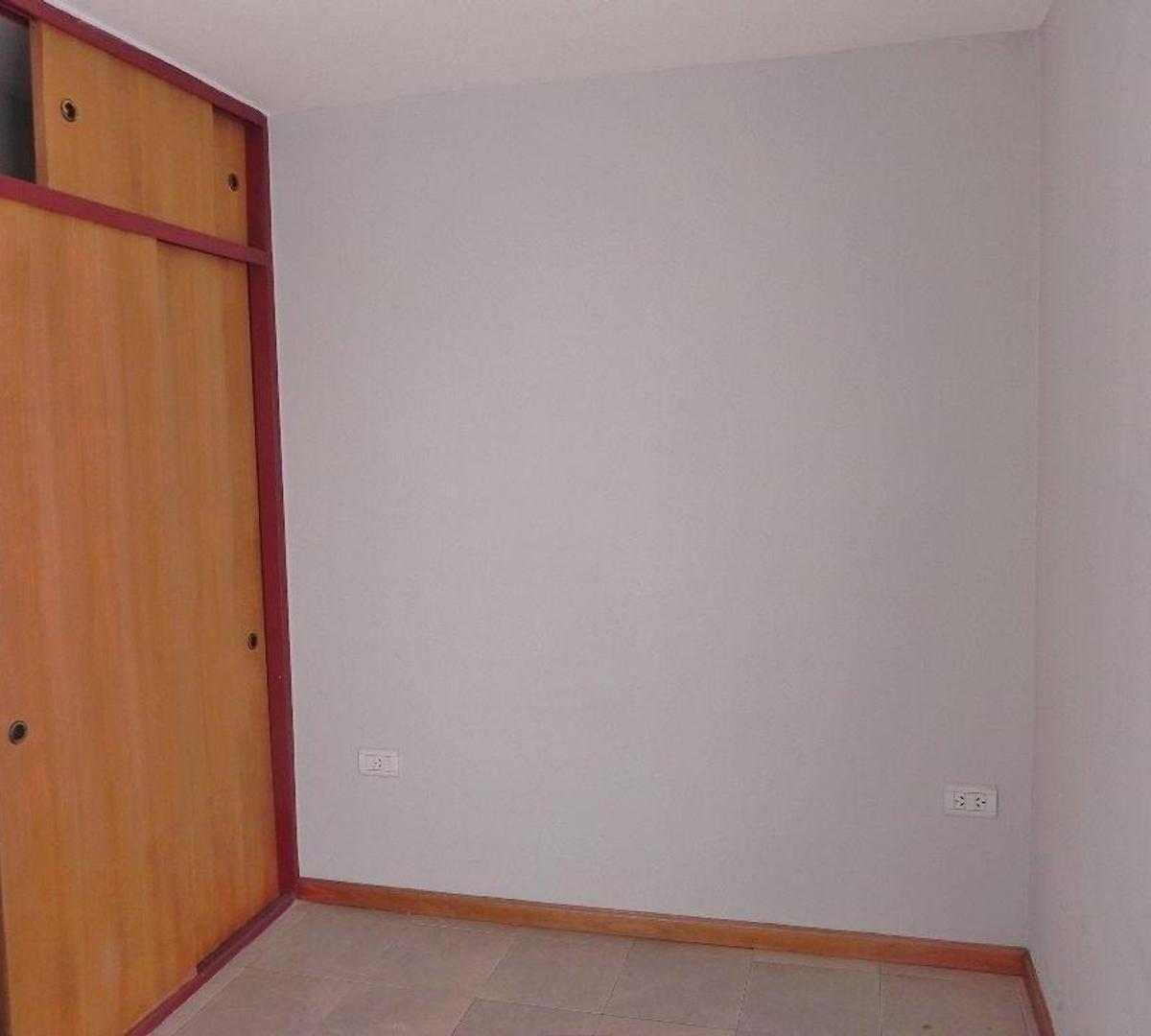 Departamento Al Frente en Venta con Balcon - Apto Credito 4