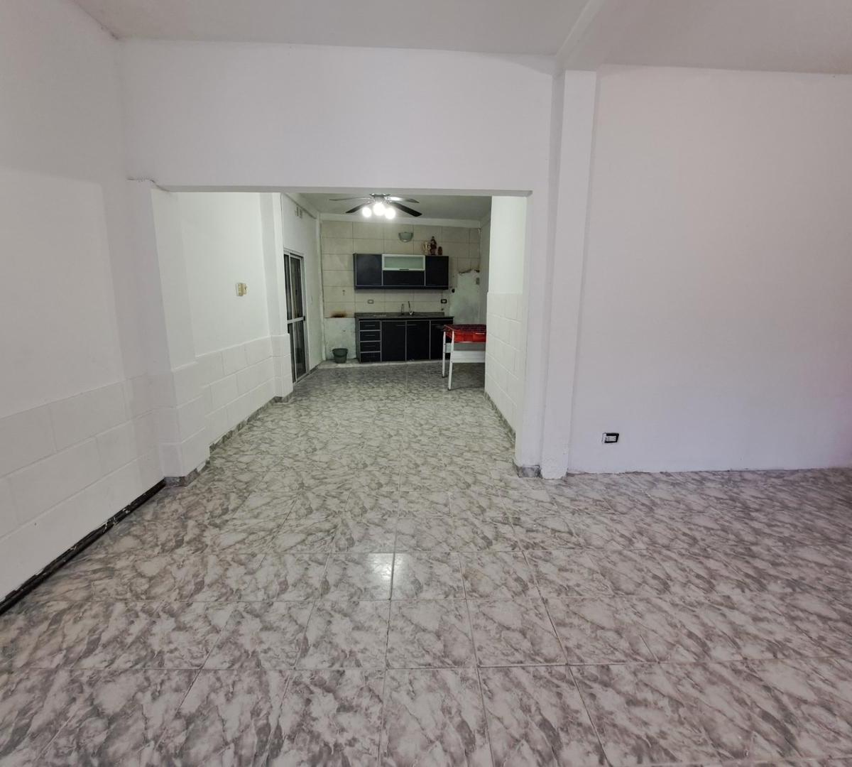 Foto de CASA 4 AMBIENTES CON COCHERA Y TERRAZA, imagen 5