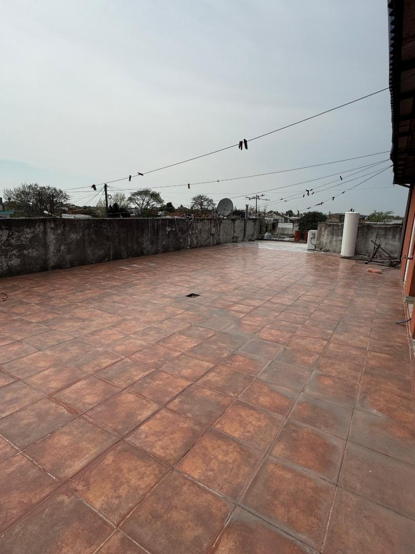 LOCALES Y DEPARTAMENTOS EN VENTA EN BLOCK