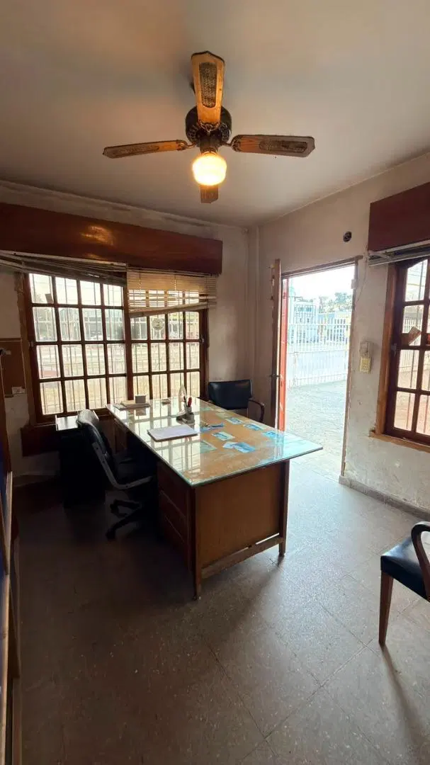 TERRENO EN VENTA CON EDIFICACION 5