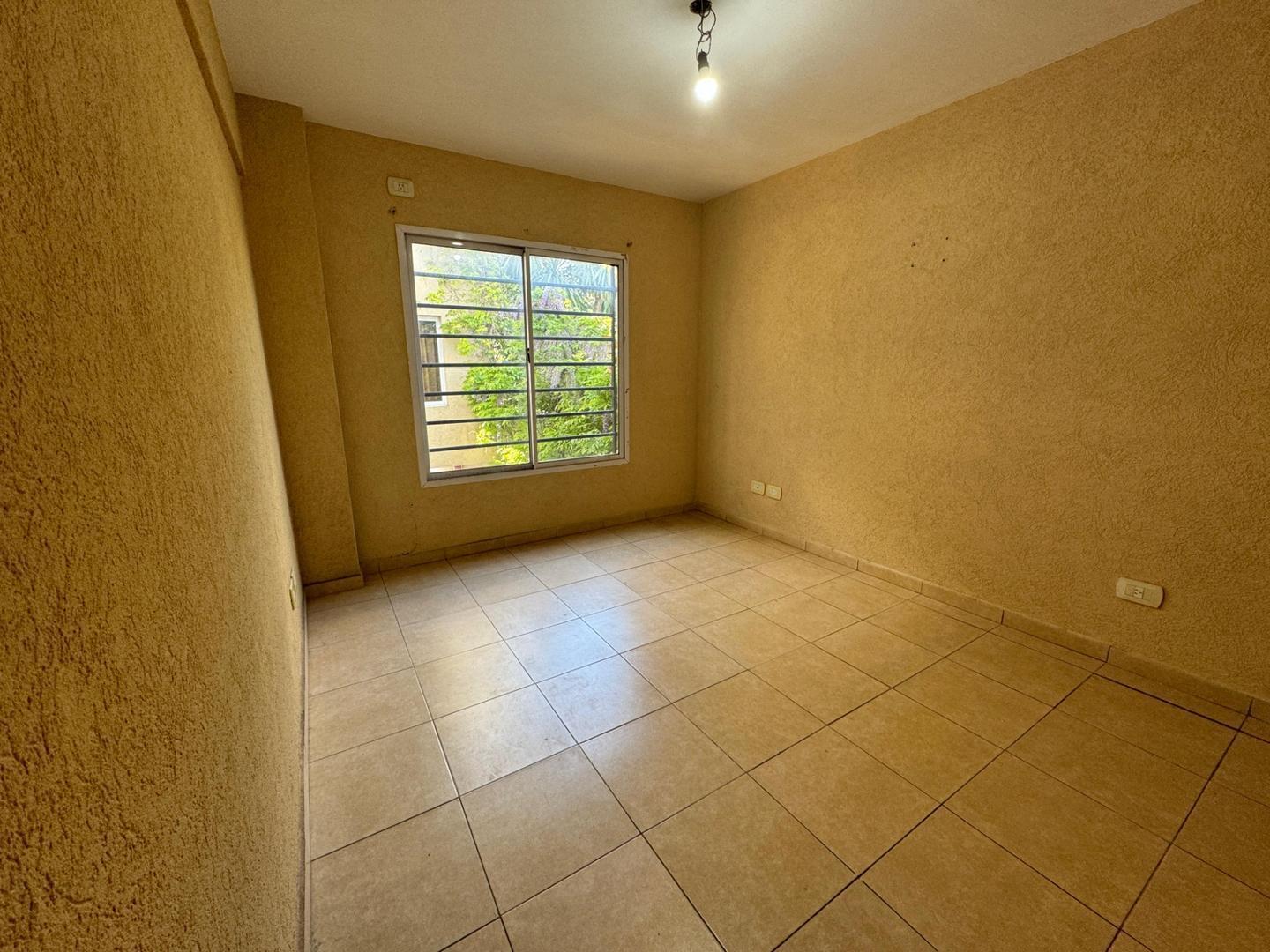 Foto de DEPARTAMENTO 2 AMBIENTES EN VENTA - APTO CREDITO MORON, imagen 5