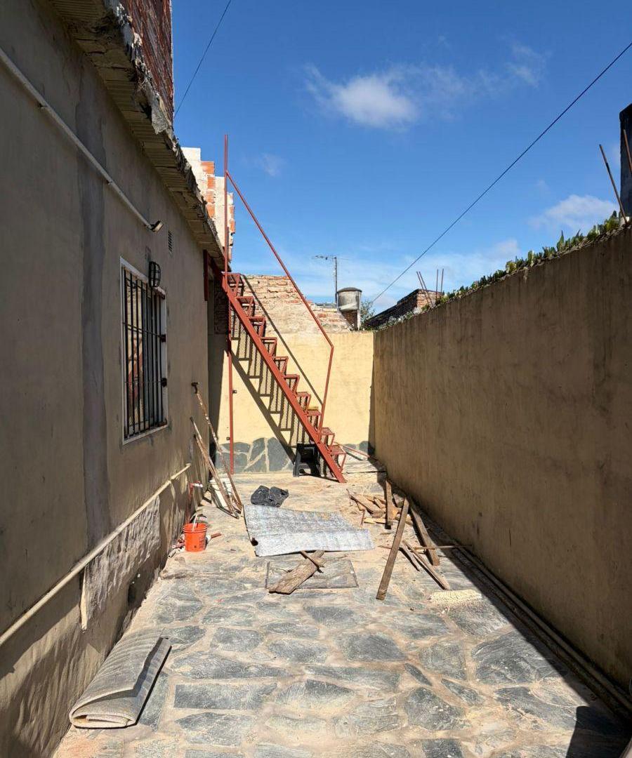 Foto de Casa 2 Amb. En Alquiler Calle Delia 4100 - Jose C. Paz, imagen 3