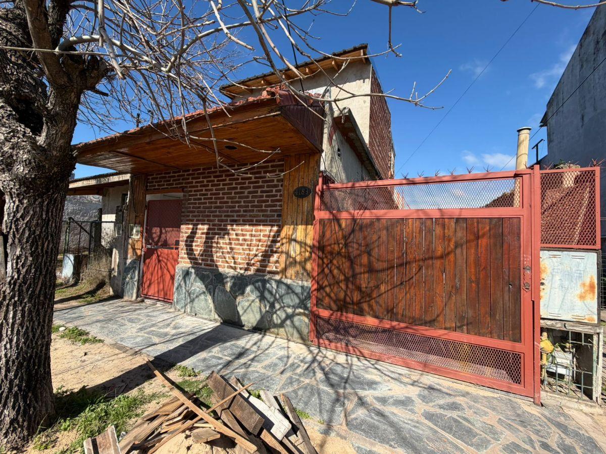 Foto de Casa 2 Amb. En Alquiler Calle Delia 4100 - Jose C. Paz, imagen 1