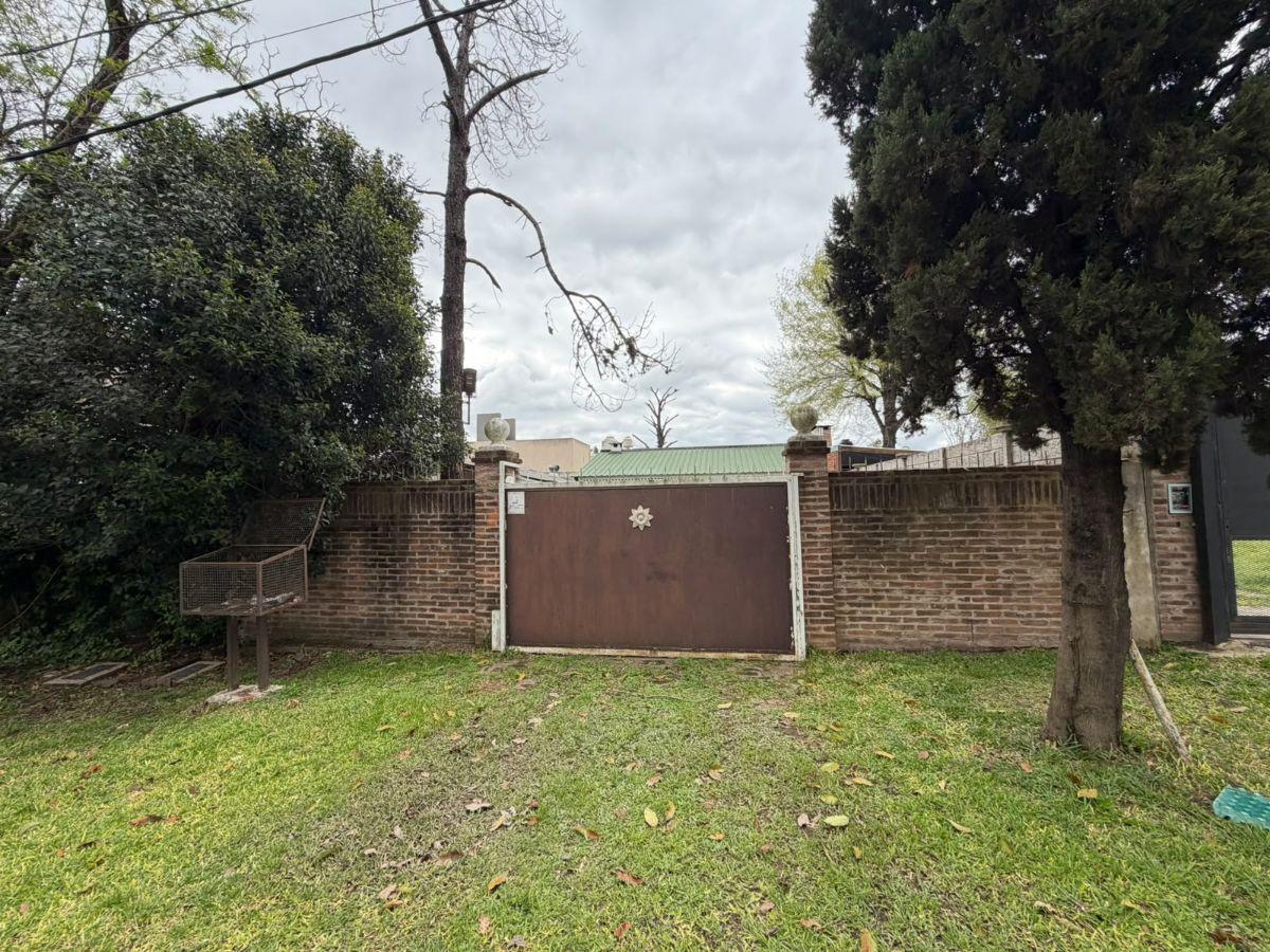 Foto de Lote Sup. 207mts² Con Quincho En Los Polvorines - Venta, imagen 3