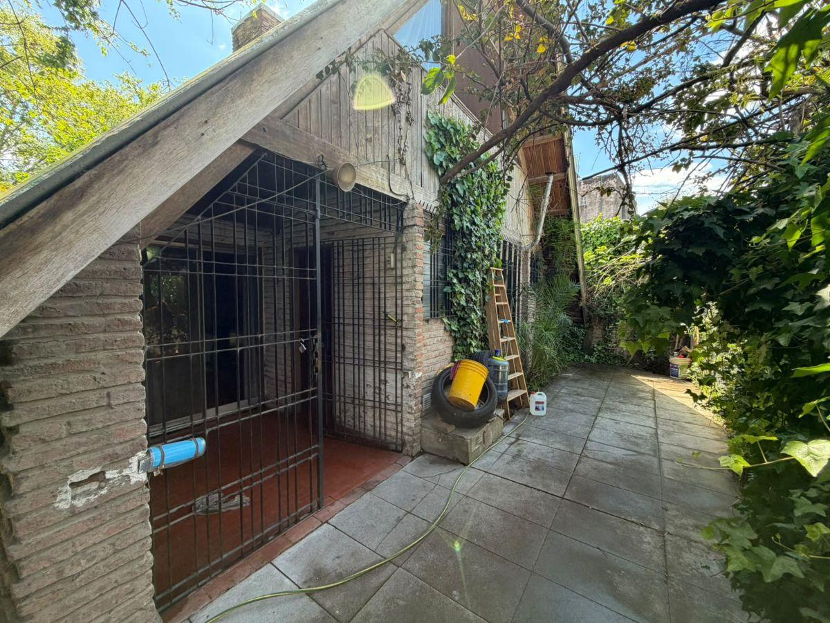 Foto de Casa Alpina Y Dpto En Lote 329 M2 - San Miguel En Venta, imagen 4