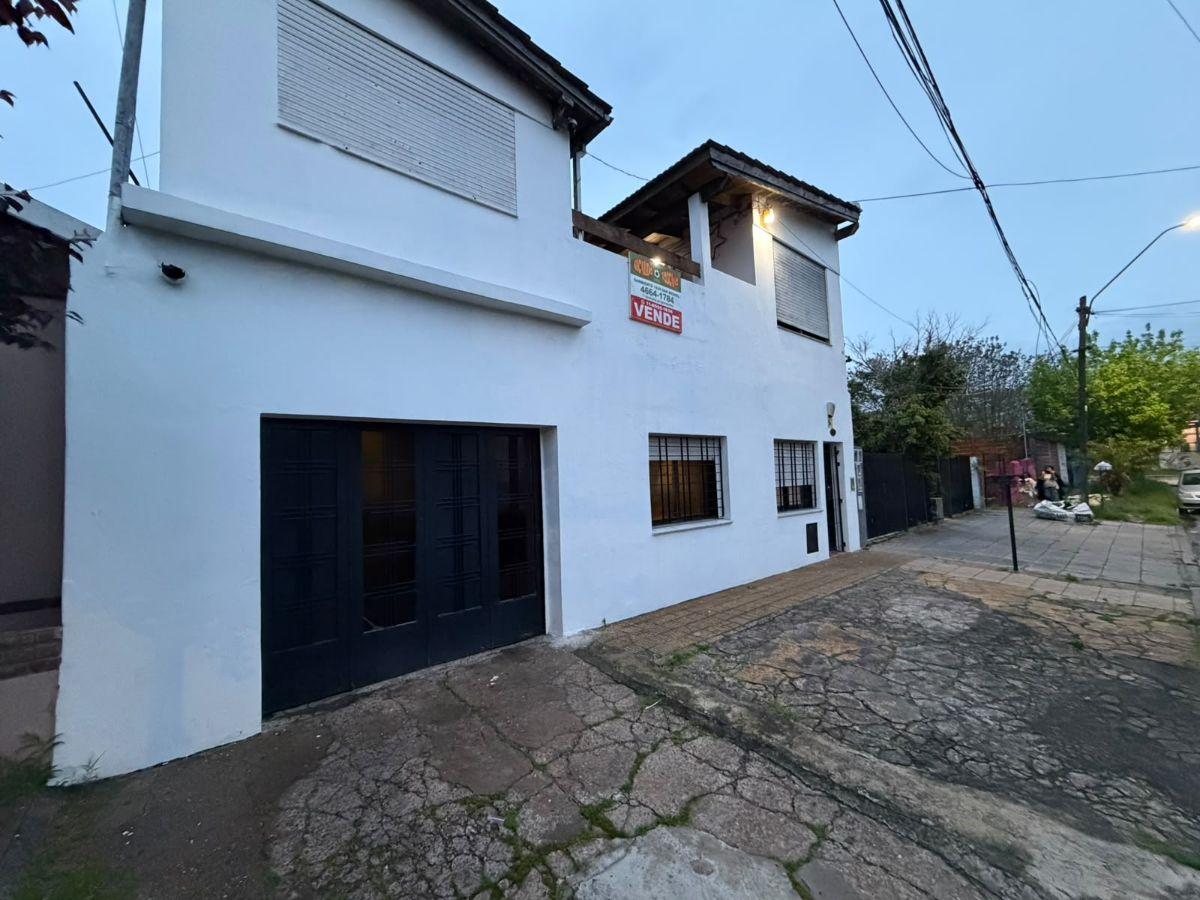 Foto de Casa PH 5 Amb. Apto Crédito c/Terraza – W. Morris Centro en Venta, imagen 2