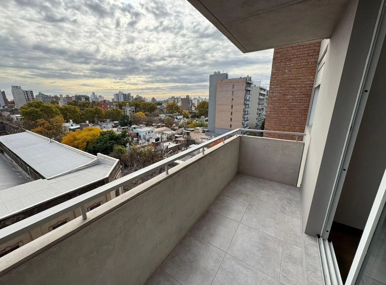 Departamento de 1 dormitorio en alquiler, en Nuestra Señora de Lourdes 5
