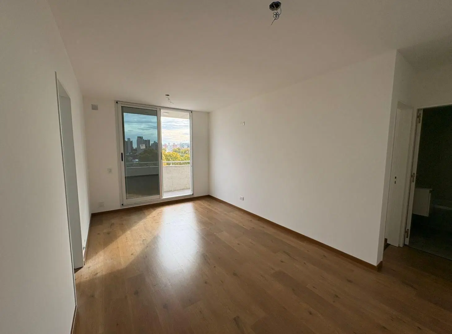 Departamento de 1 dormitorio en alquiler, en Nuestra Señora de Lourdes 3